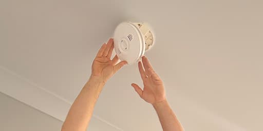 Brisbane smoke alarm installation